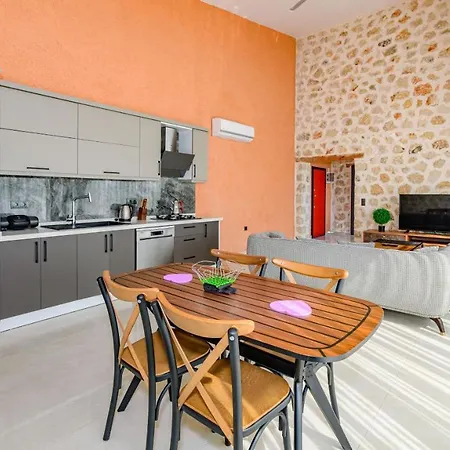Zen - 2 Bedroom With Jacuzzi In Kalkan Caykoey Kas